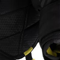 Vesta G. BAUER S24 SUPREME SHADOW CHEST PROTECTOR-SR (1)
